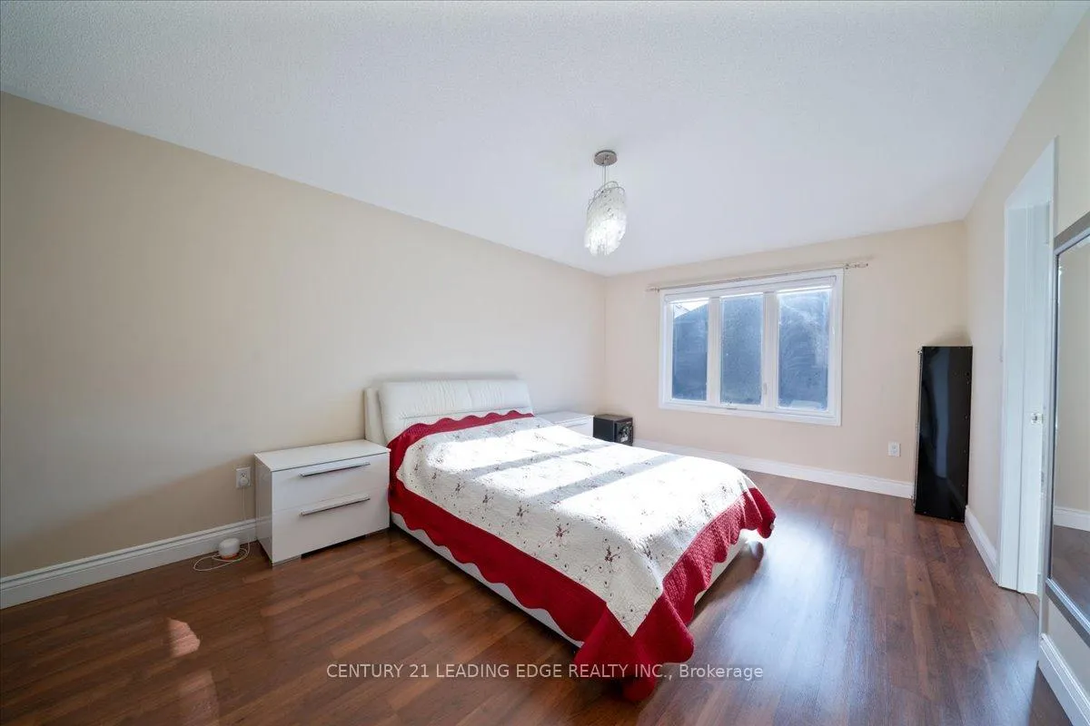 Photo 24 of 15 Coranto Way, Vaughan, Vellore Village — HOMEH