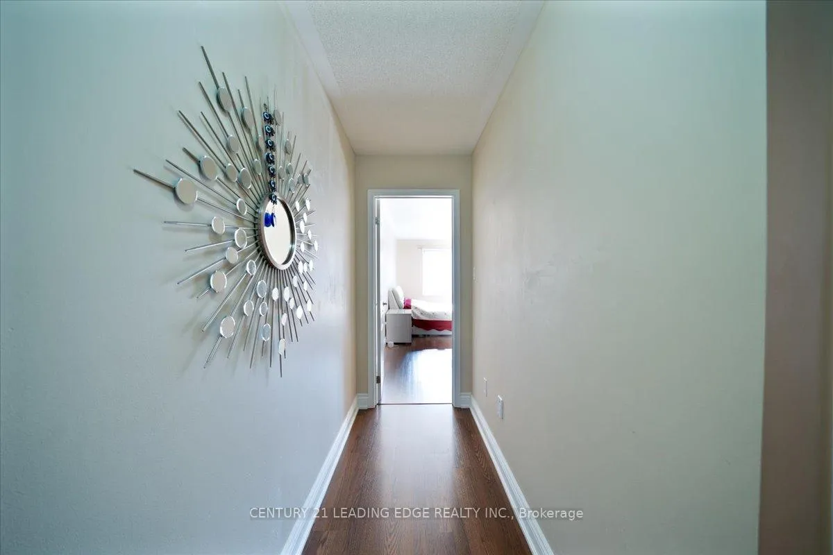 Photo 30 of 15 Coranto Way, Vaughan, Vellore Village — HOMEH