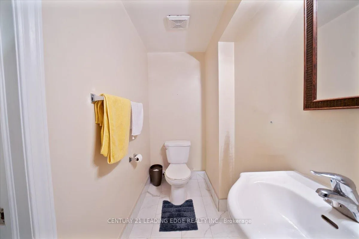 Photo 43 of 15 Coranto Way, Vaughan, Vellore Village — HOMEH