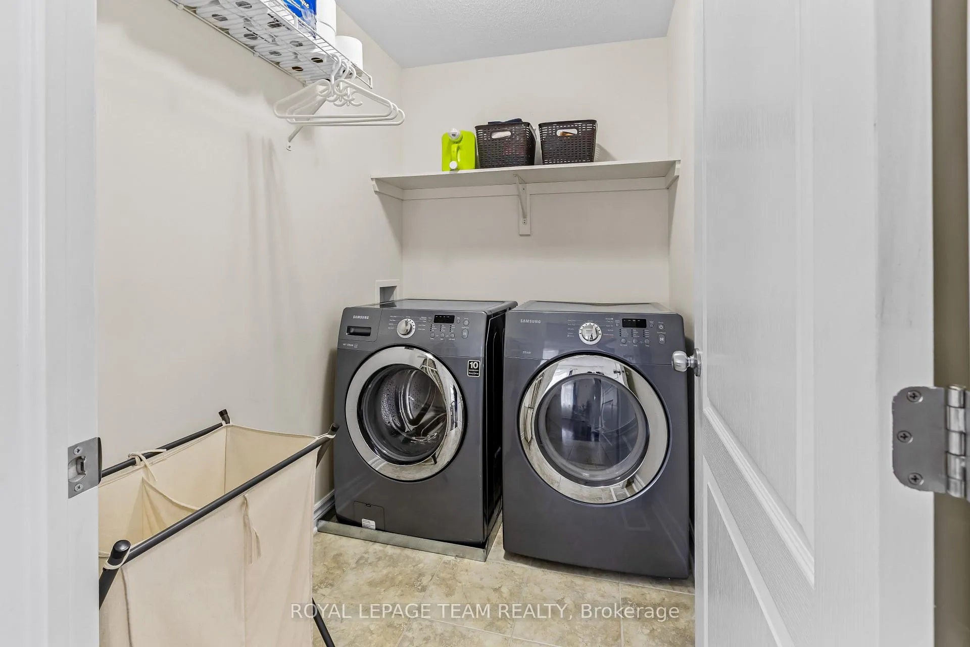 Photo 25 of 926 Bunchberry Way, Ottawa, Blossom Park/Kemp Park/Findlay Creek — HOMEH