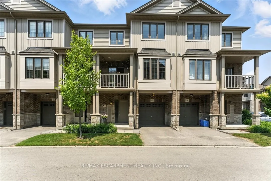 Front of Unit 37, 377 Glancaster Road