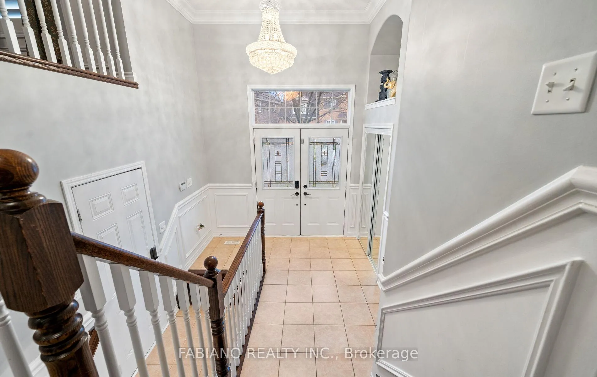 Photo 4 of 18 Birch Tree Trail, Brampton, Bram East — HOMEH