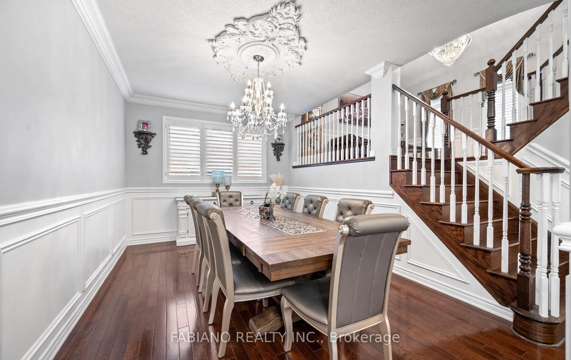 Photo 5 of 18 Birch Tree Trail, Brampton, Bram East — HOMEH