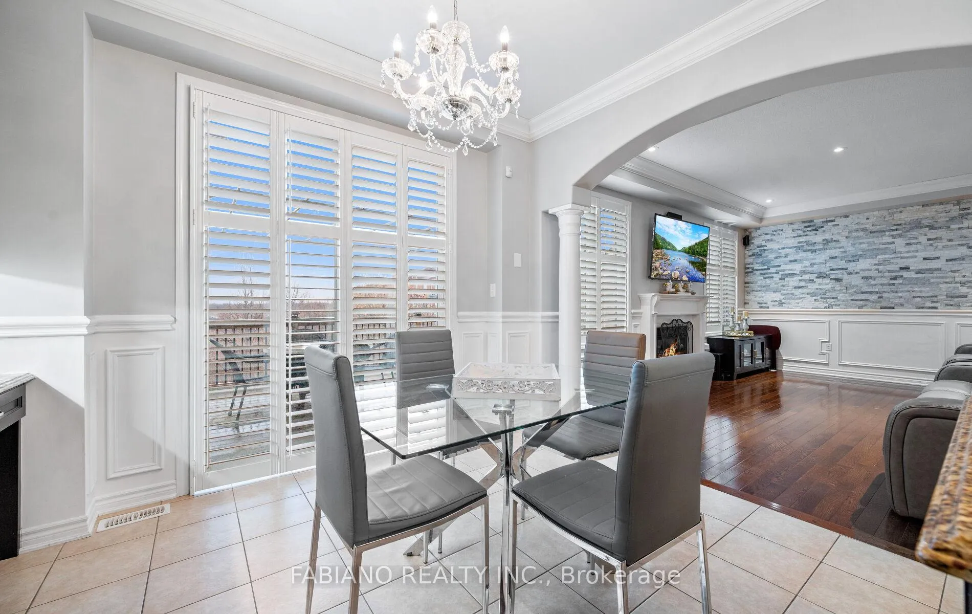 Photo 13 of 18 Birch Tree Trail, Brampton, Bram East — HOMEH
