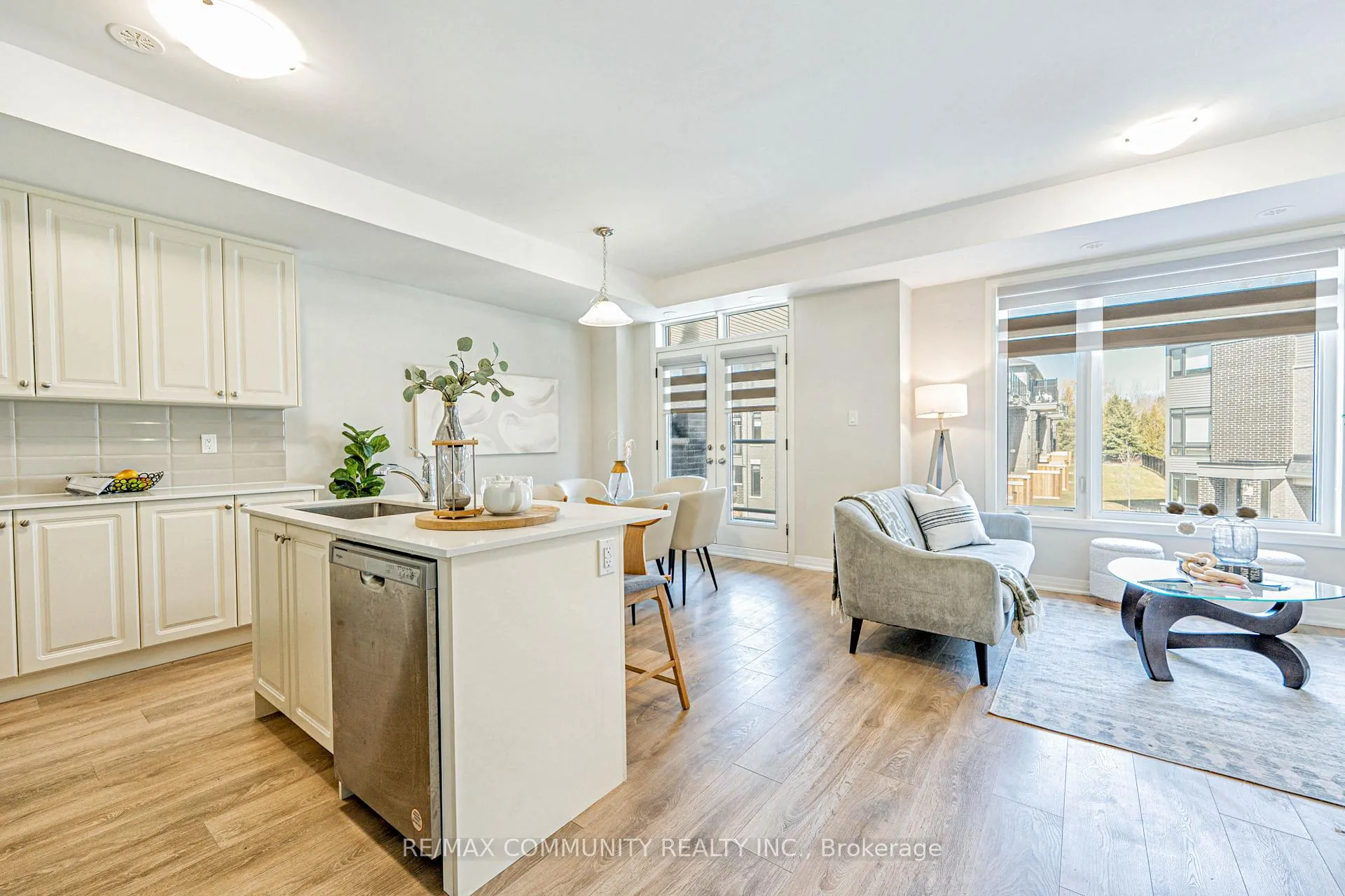 Photo 6 of 8 Esquire Way, Whitby, Taunton North — HOMEH