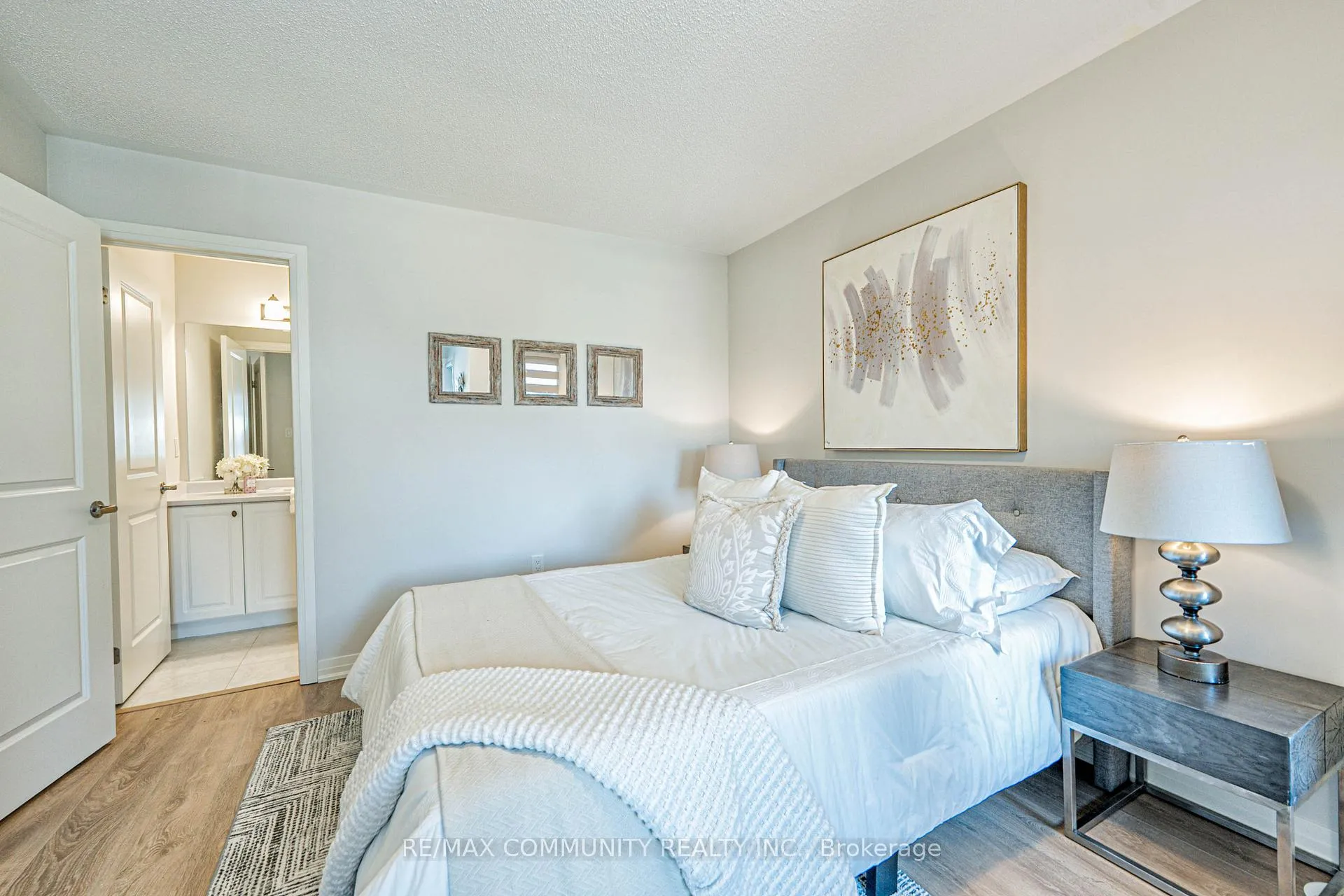 Photo 21 of 8 Esquire Way, Whitby, Taunton North — HOMEH