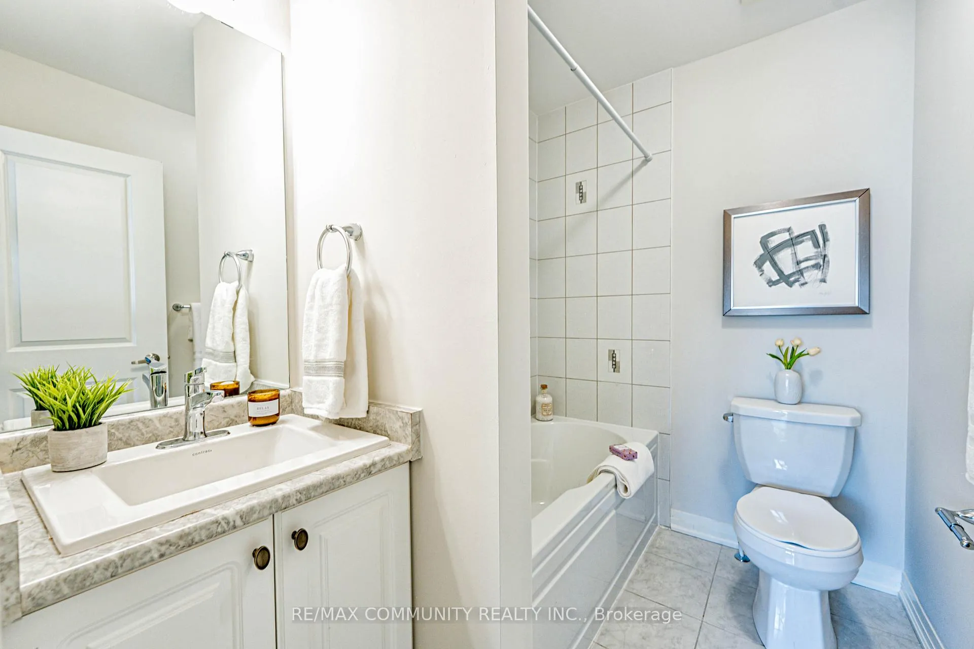 Photo 28 of 8 Esquire Way, Whitby, Taunton North — HOMEH