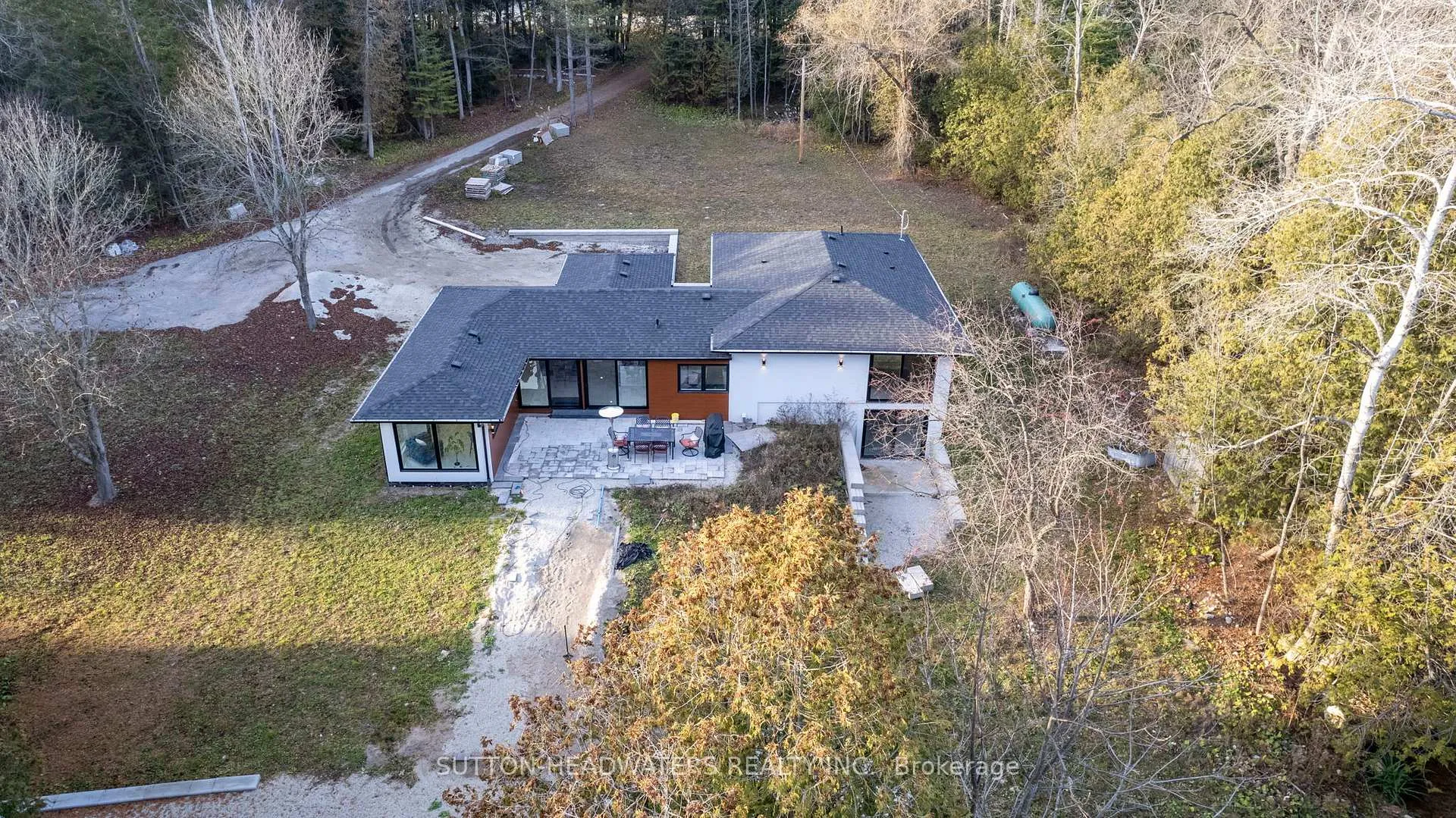 Photo 5 of 307246 Hockley Road, Mono, Rural Mono — HOMEH