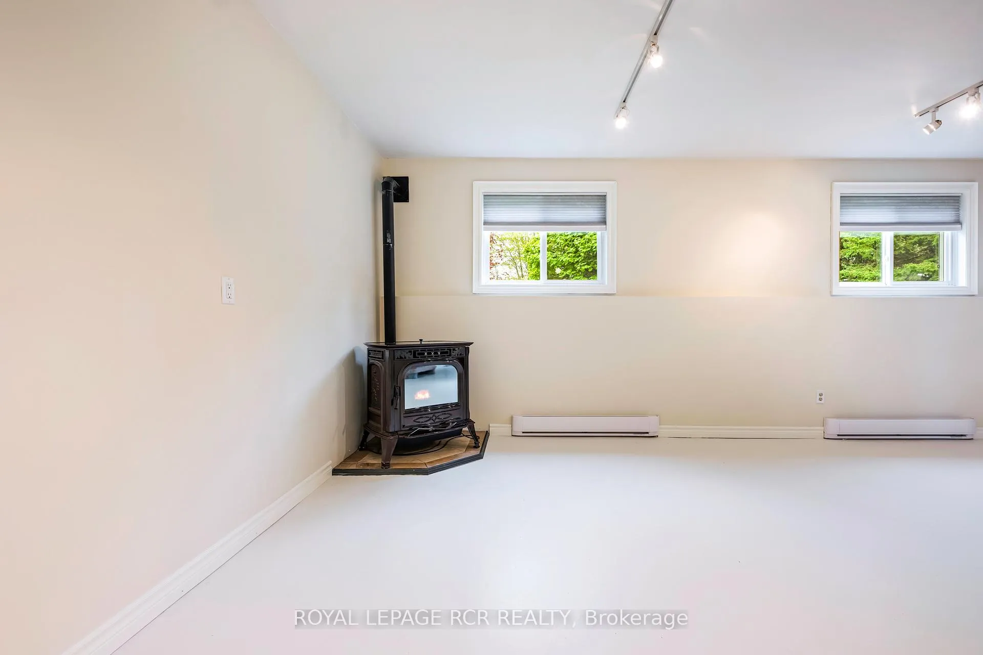 Photo 35 of 433409 4th Line, Amaranth, Rural Amaranth — HOMEH