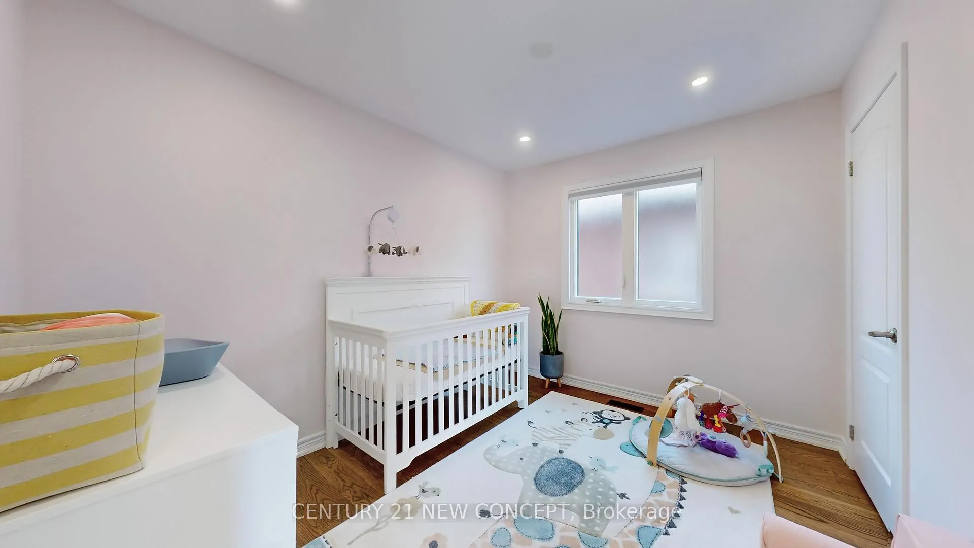 Photo 38 of 24 Reynolds Crescent, Aurora, Bayview Northeast — HOMEH