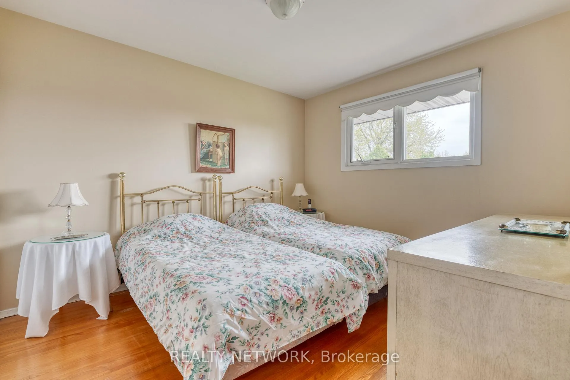 Photo 17 of 71 Lilacside Drive, Hamilton, Thorner — HOMEH