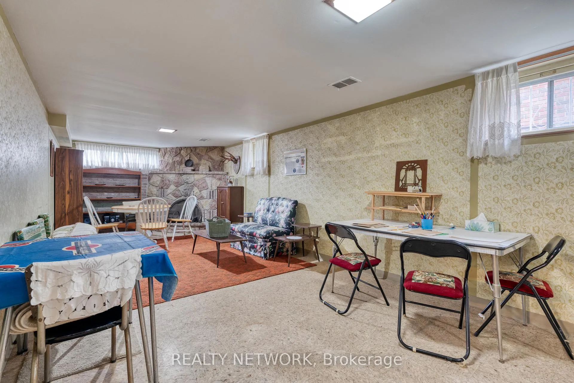 Photo 22 of 71 Lilacside Drive, Hamilton, Thorner — HOMEH