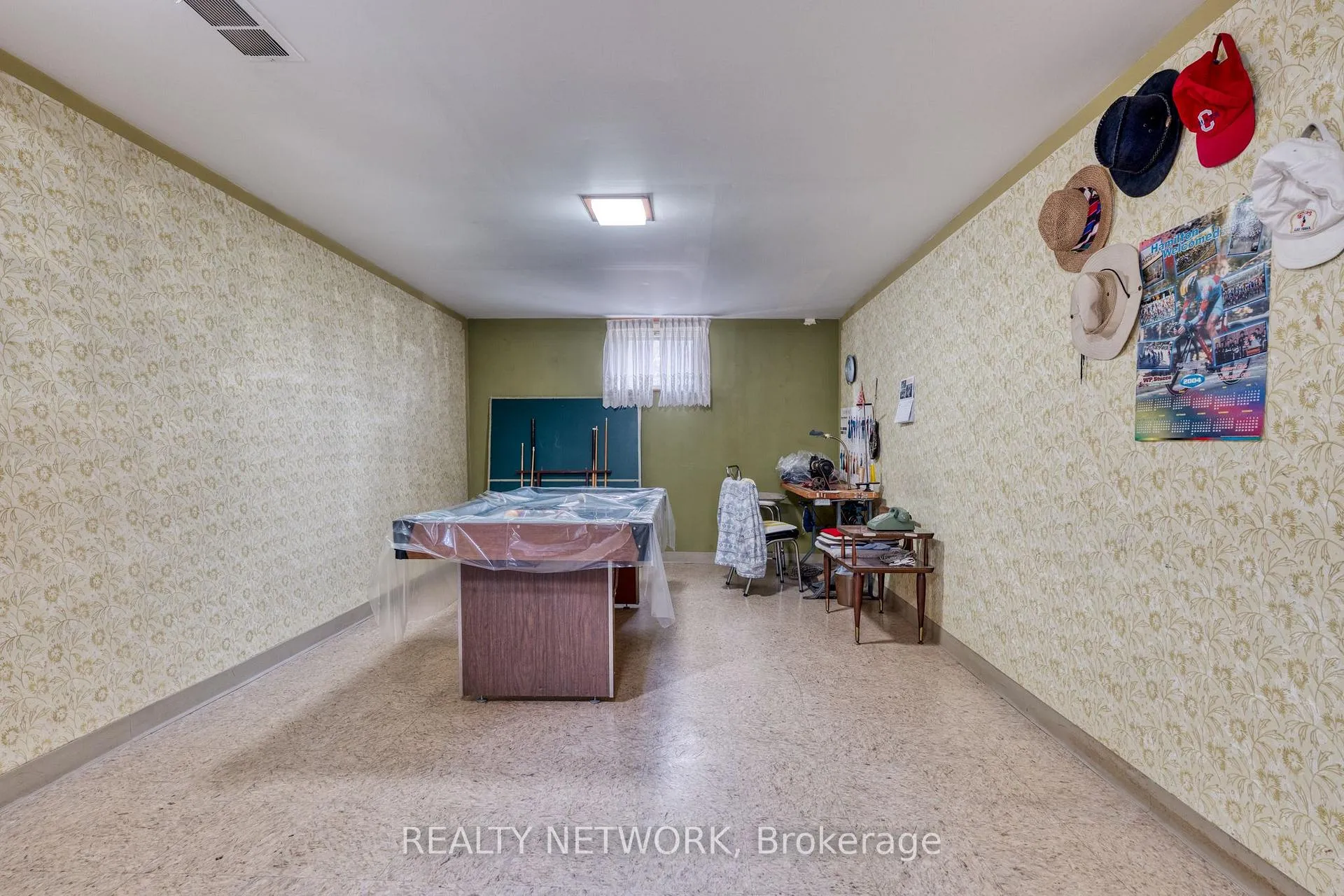 Photo 23 of 71 Lilacside Drive, Hamilton, Thorner — HOMEH
