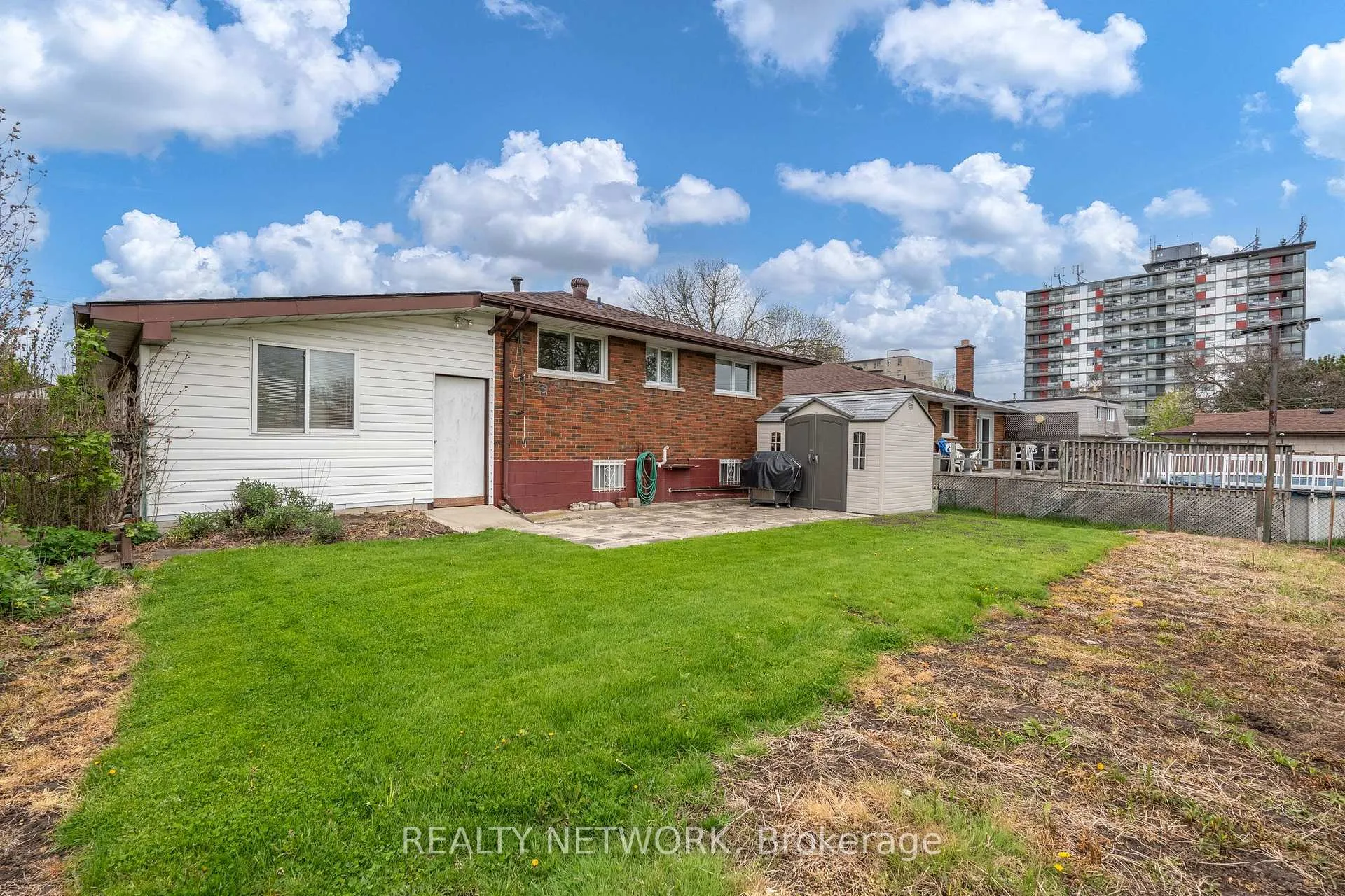 Photo 30 of 71 Lilacside Drive, Hamilton, Thorner — HOMEH