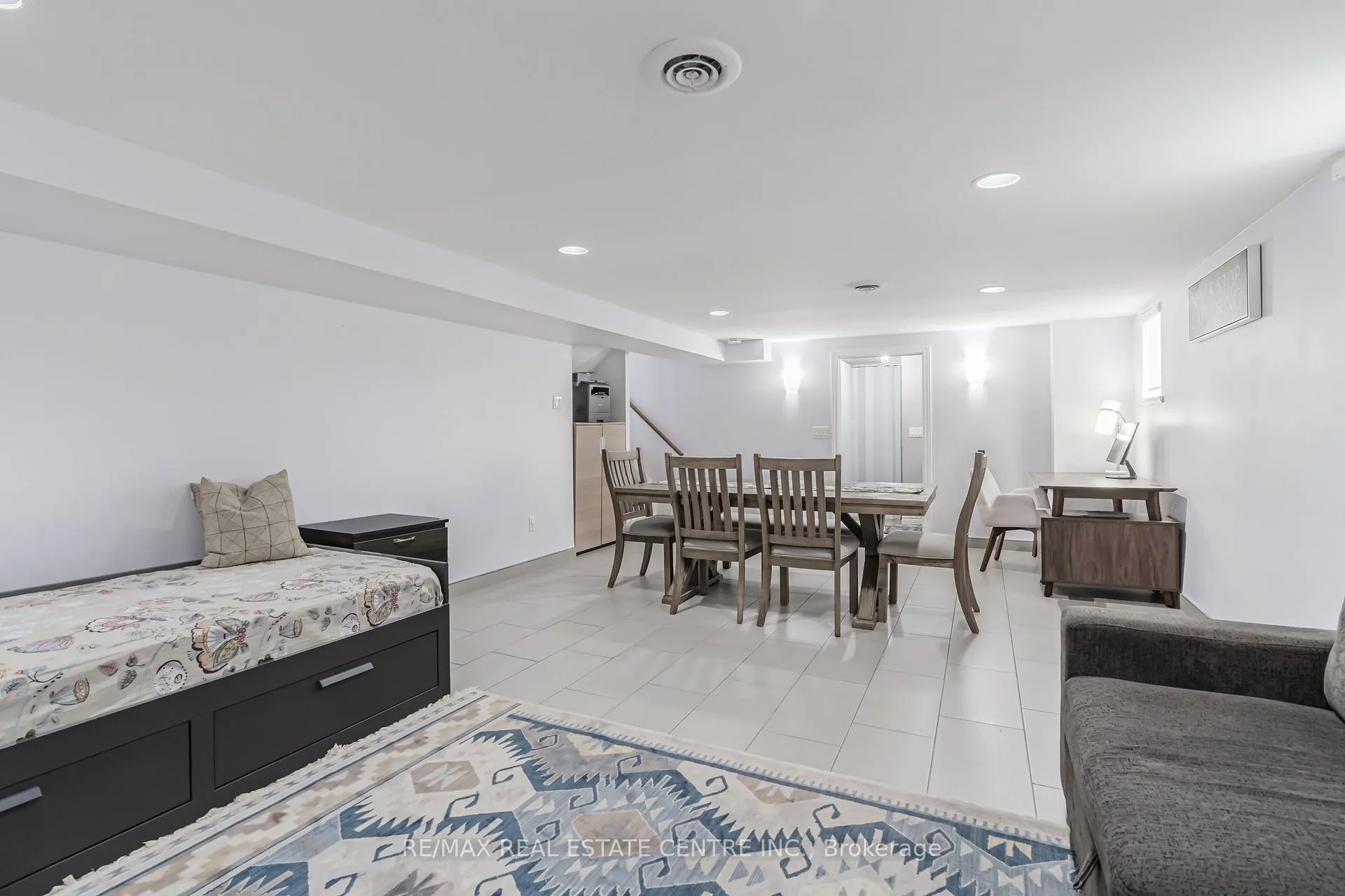 Photo 26 of 86 Windermere Court, Brampton, Northwood Park — HOMEH