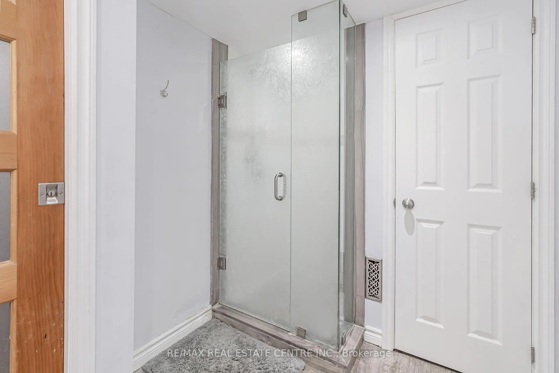 Photo 29 of 86 Windermere Court, Brampton, Northwood Park — HOMEH