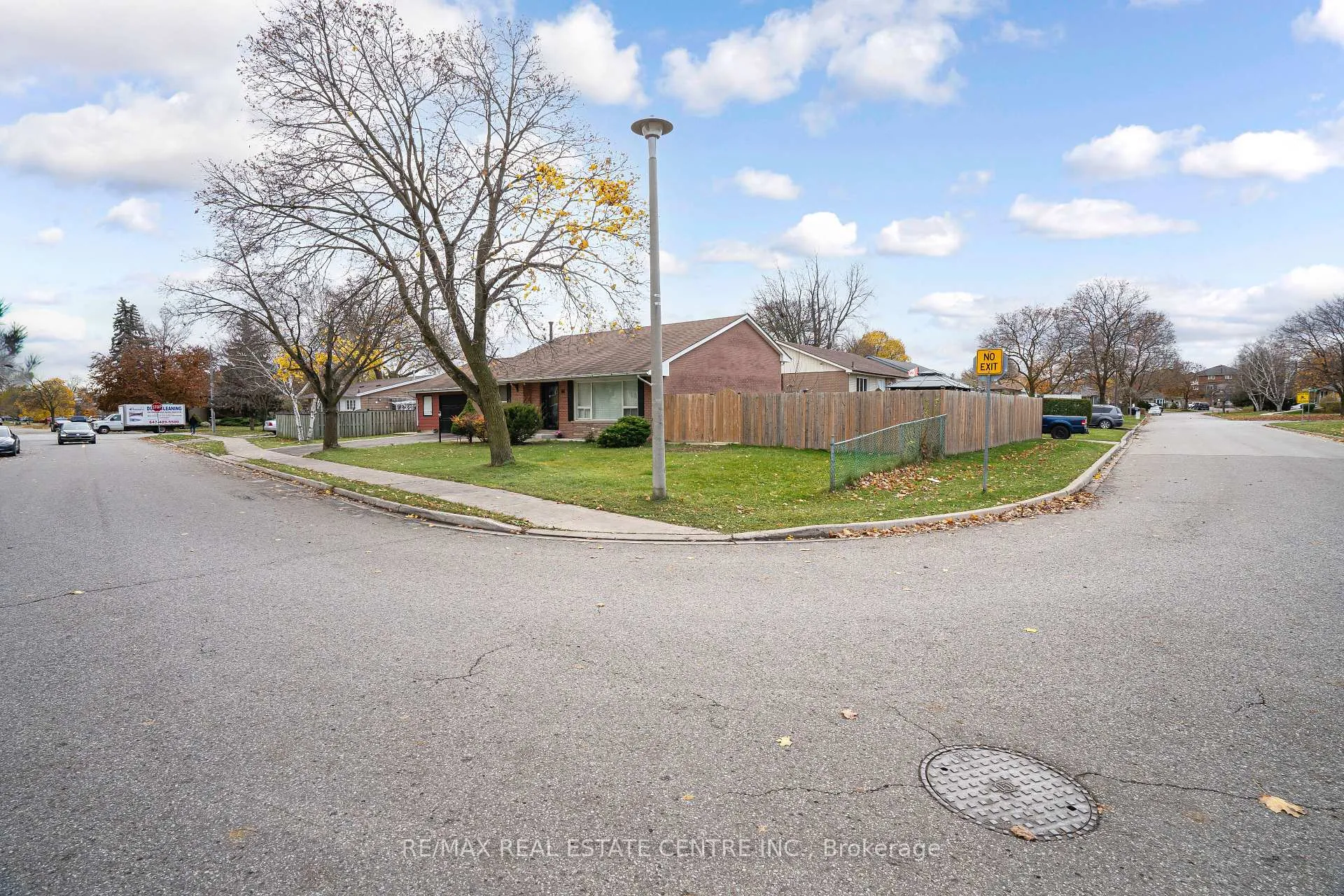 Photo 37 of 86 Windermere Court, Brampton, Northwood Park — HOMEH