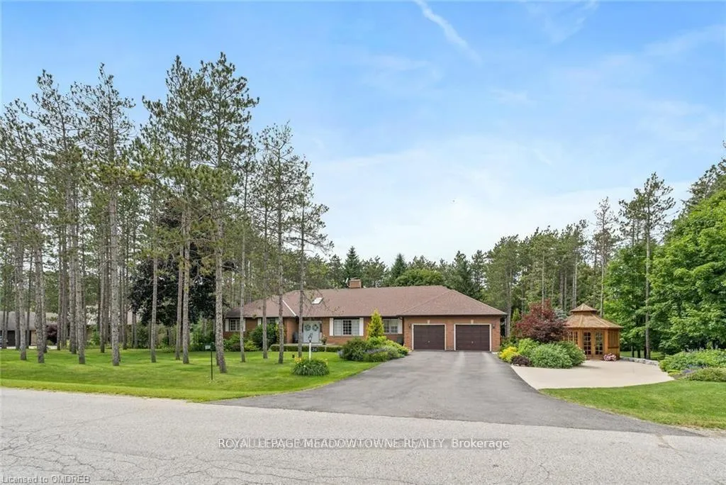 Photo 2 of 34 Pine Ridge Road, Erin — HOMEH