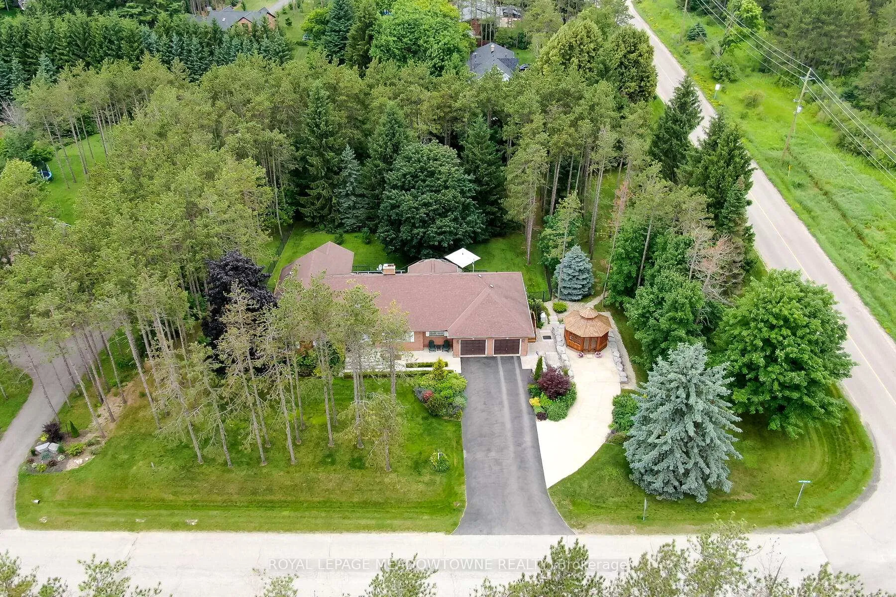 Photo 29 of 34 Pine Ridge Road, Erin — HOMEH