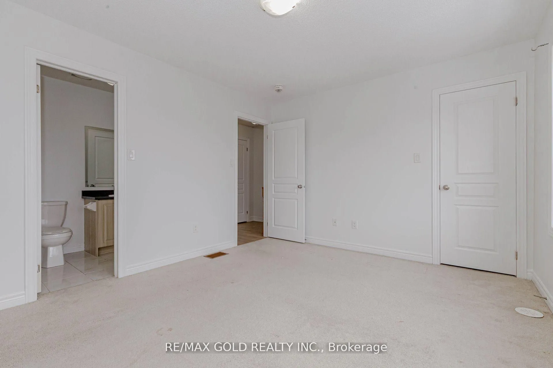 Photo 14 of 6 Botanical Avenue, Brampton, Credit Valley — HOMEH