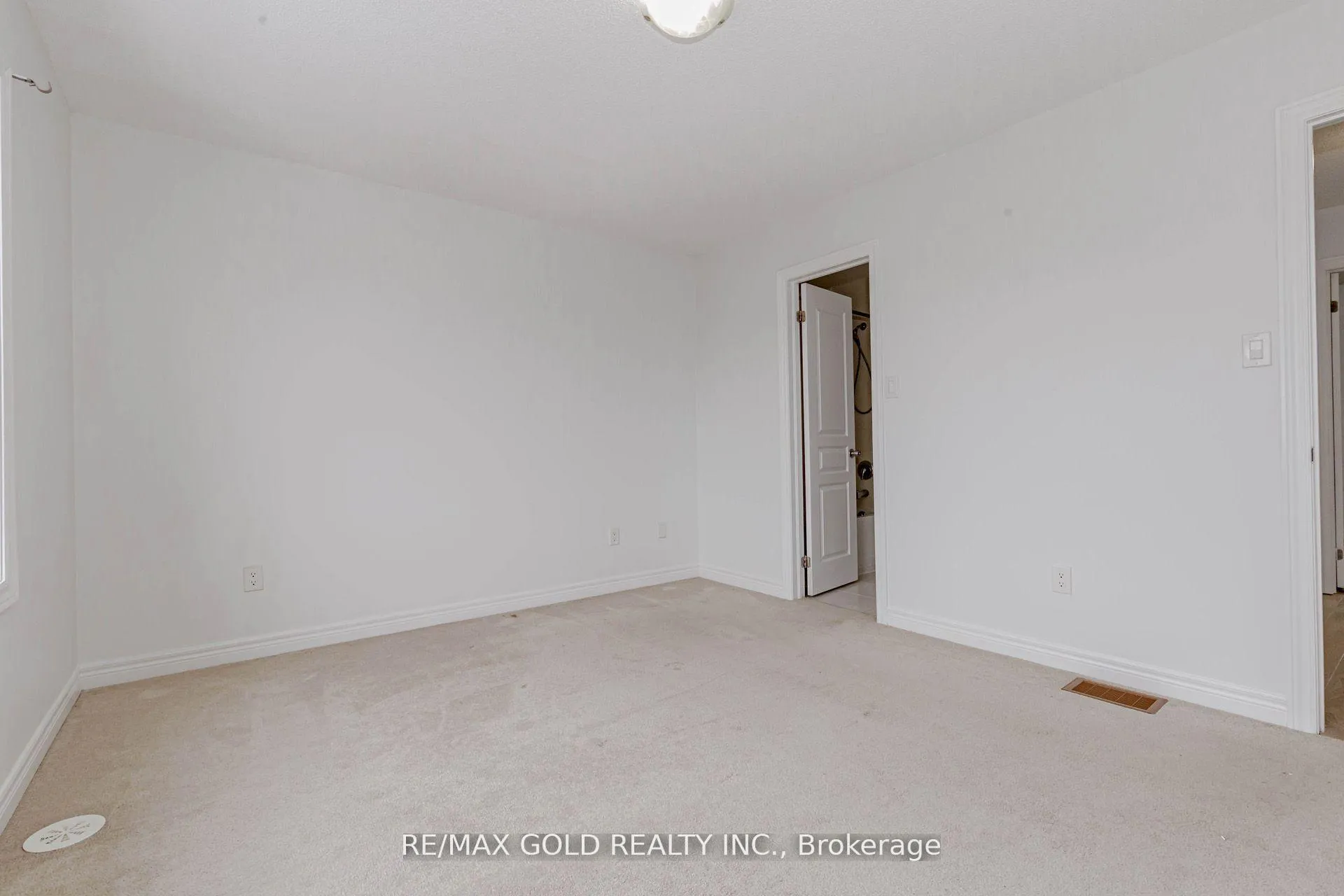 Photo 15 of 6 Botanical Avenue, Brampton, Credit Valley — HOMEH