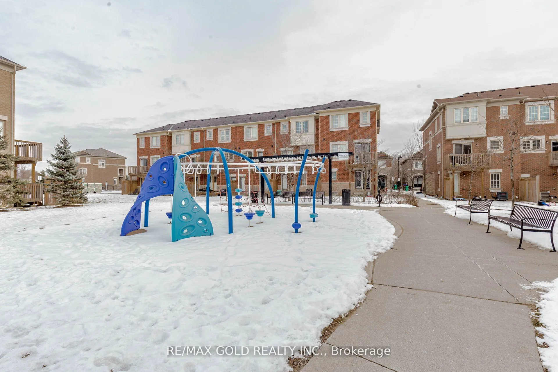 Photo 40 of 6 Botanical Avenue, Brampton, Credit Valley — HOMEH
