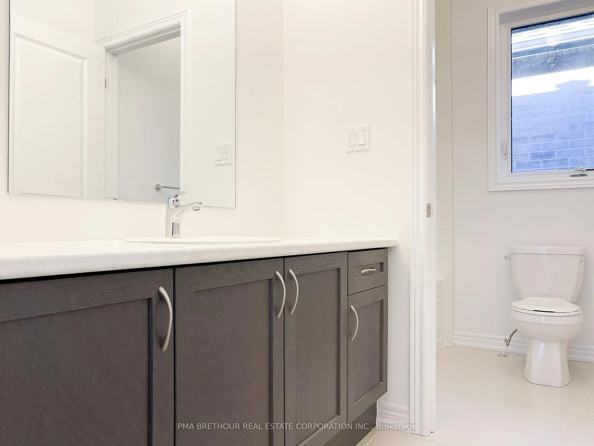 Photo 20 of 2089 Chris Mason Street, Oshawa, Kedron — HOMEH