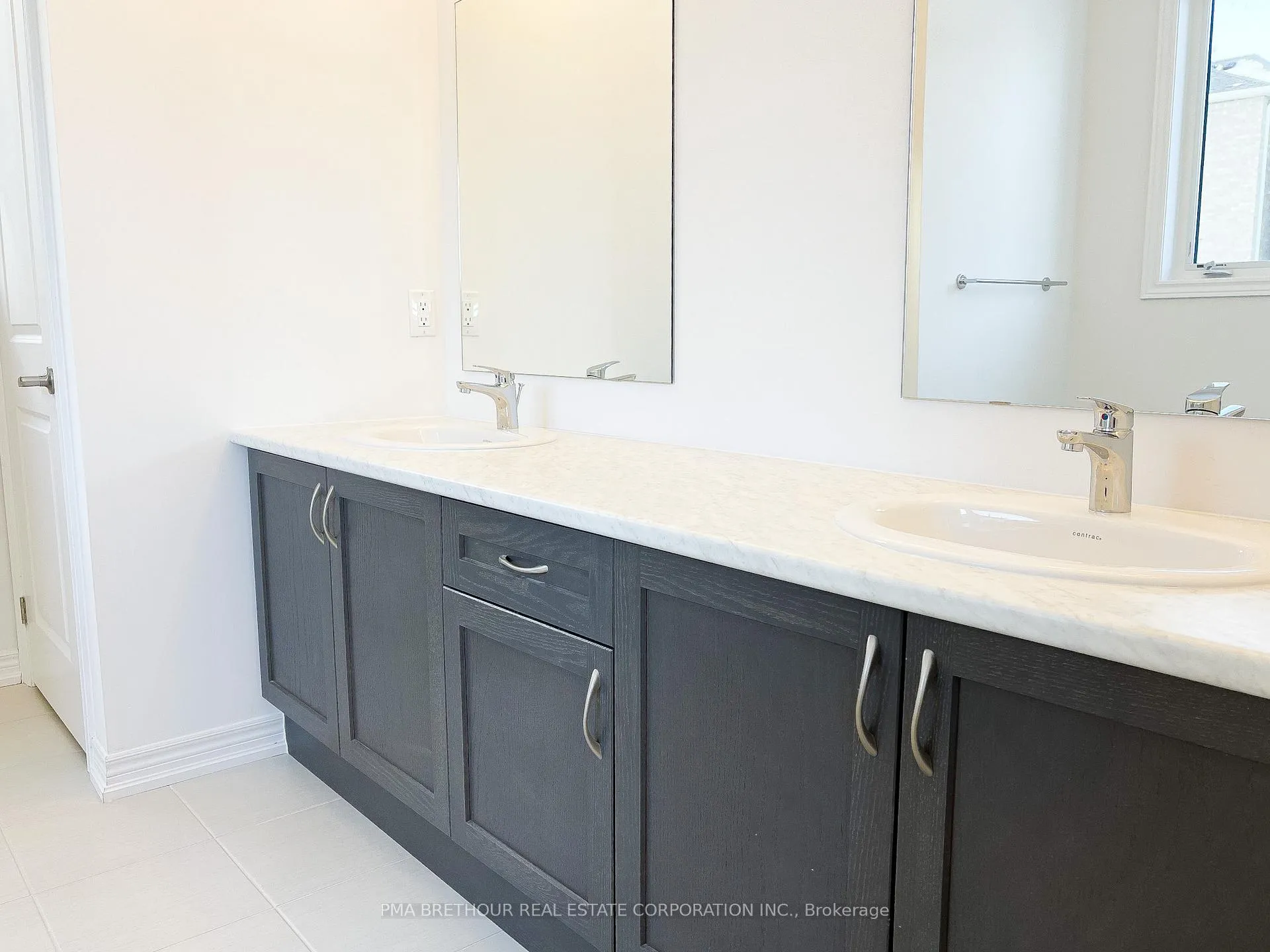 Photo 22 of 2089 Chris Mason Street, Oshawa, Kedron — HOMEH