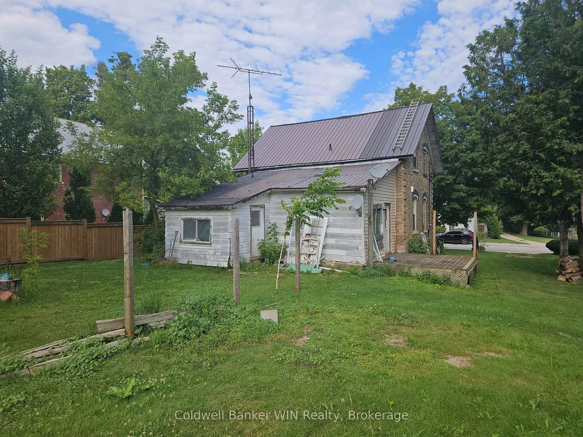 Photo 5 of 392016 Grey 109 Road, Southgate — HOMEH