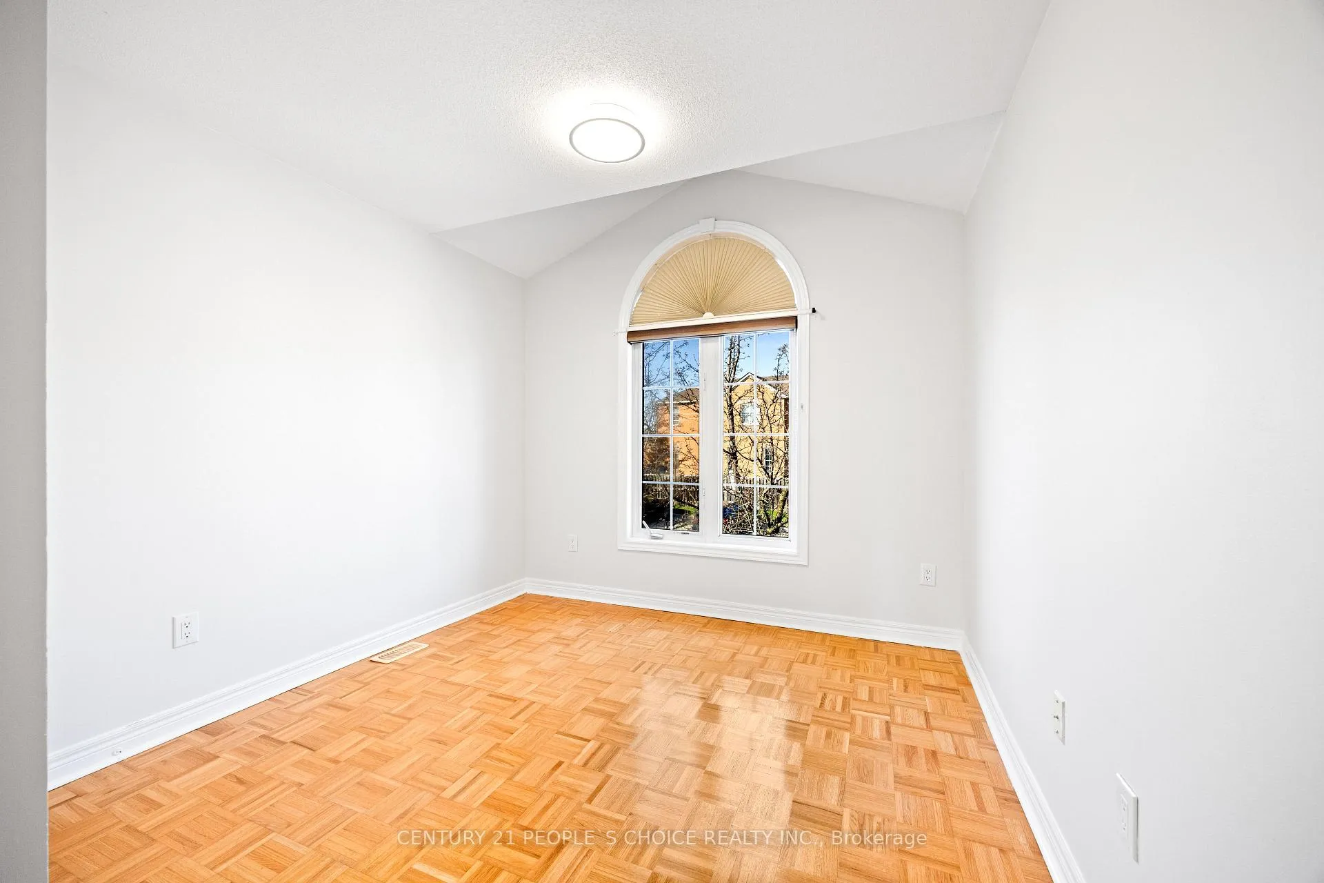 Photo 24 of Unit 7, 21 Eastview Gate, Brampton, Bram East — HOMEH