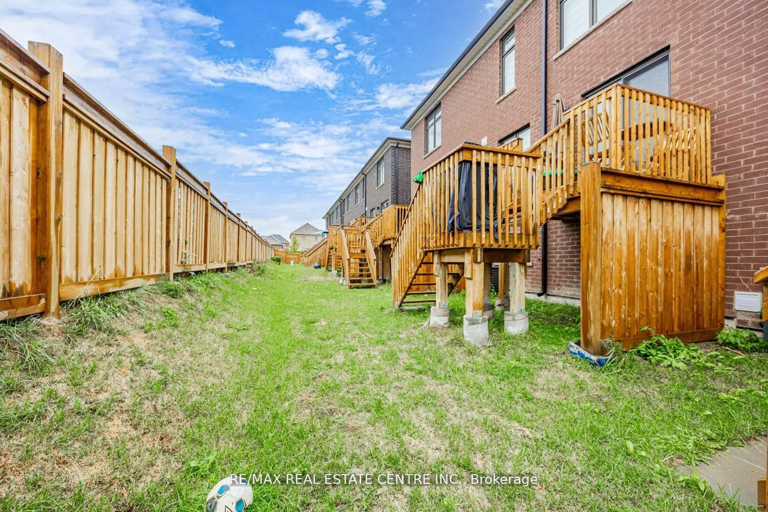 Photo 39 of 1310 Bradenton Path, Oshawa, Eastdale — HOMEH