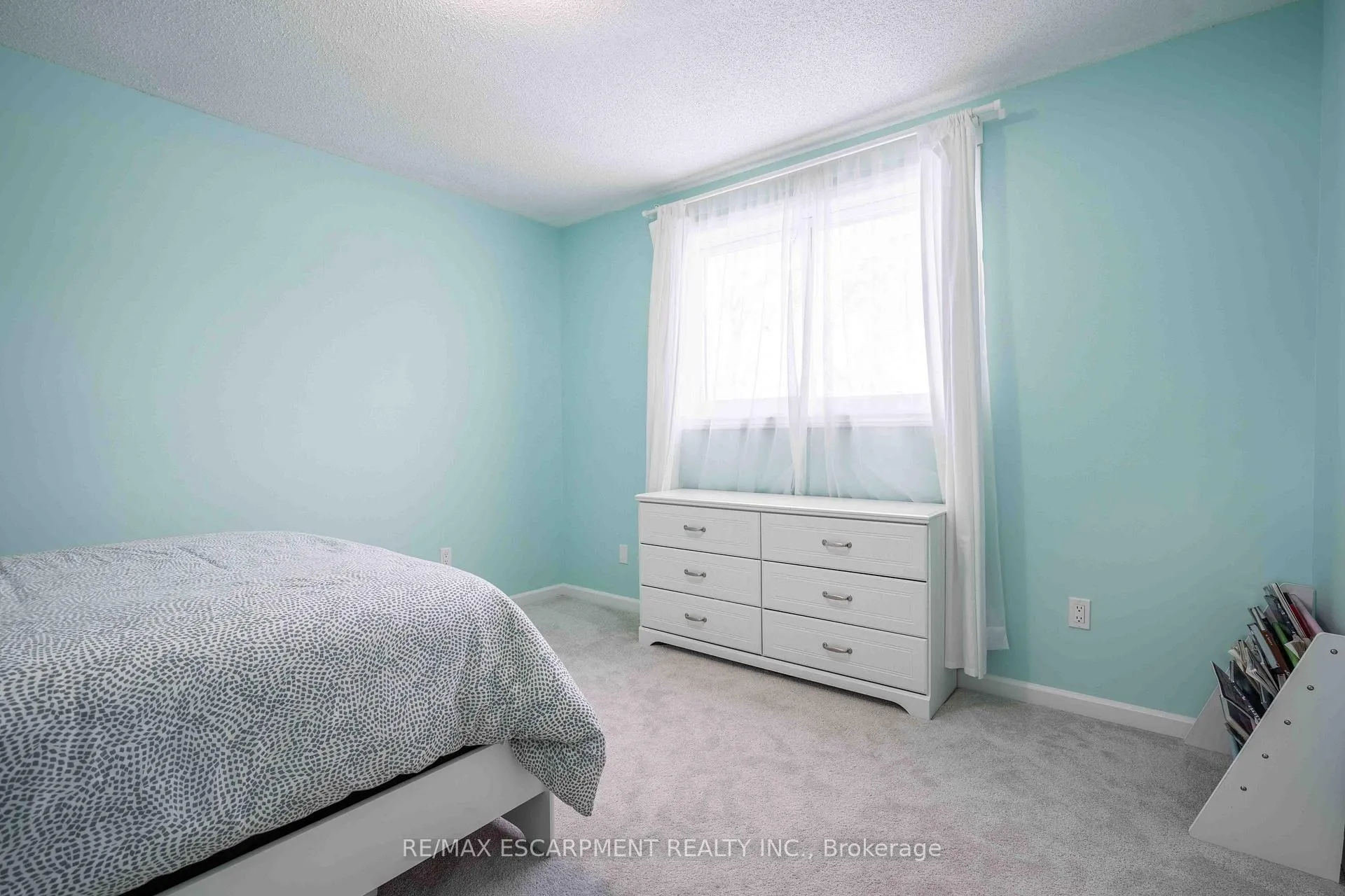 Photo 27 of 74 Huckleberry Place, Hamilton, Riverdale — HOMEH