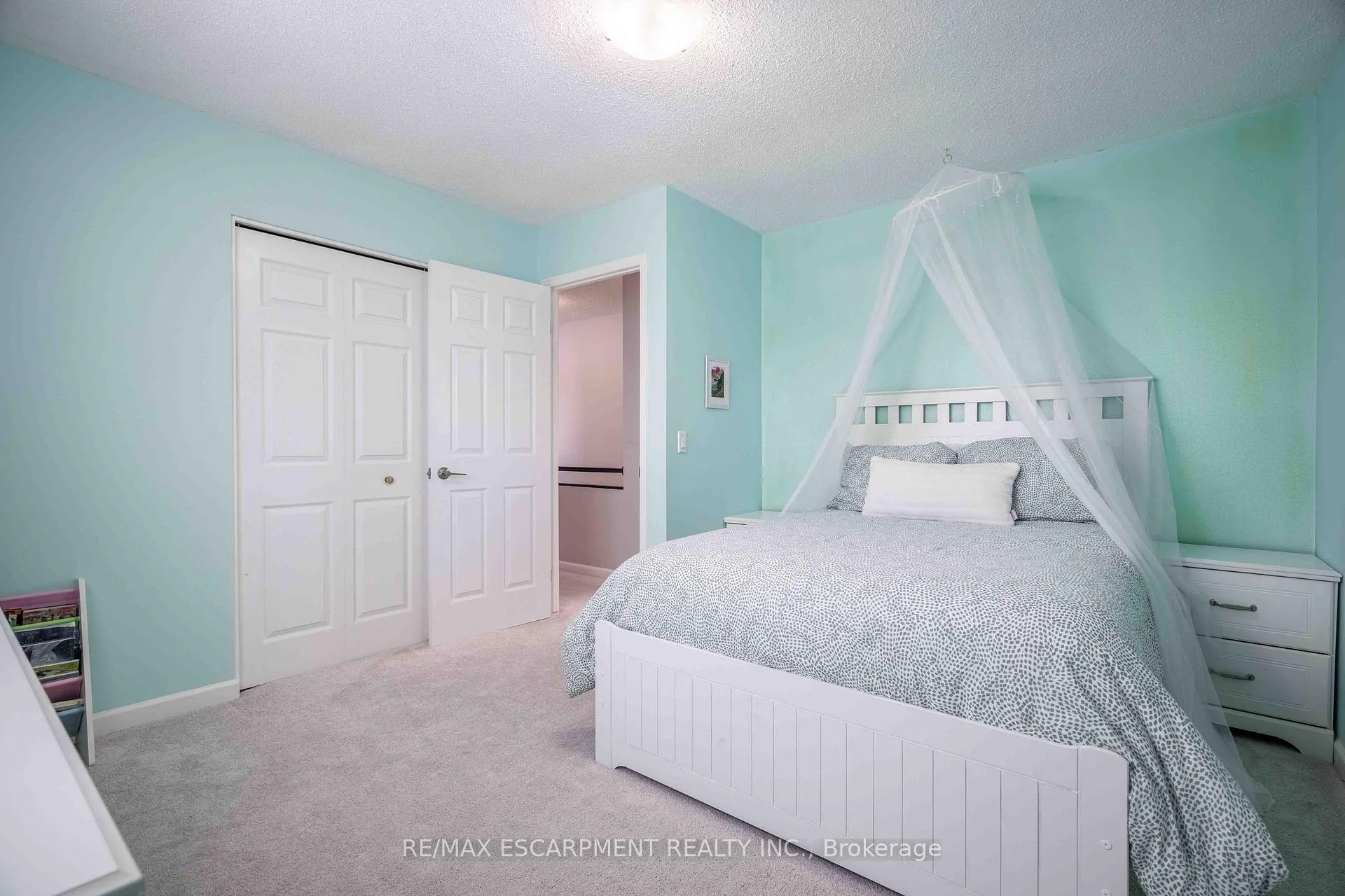Photo 28 of 74 Huckleberry Place, Hamilton, Riverdale — HOMEH