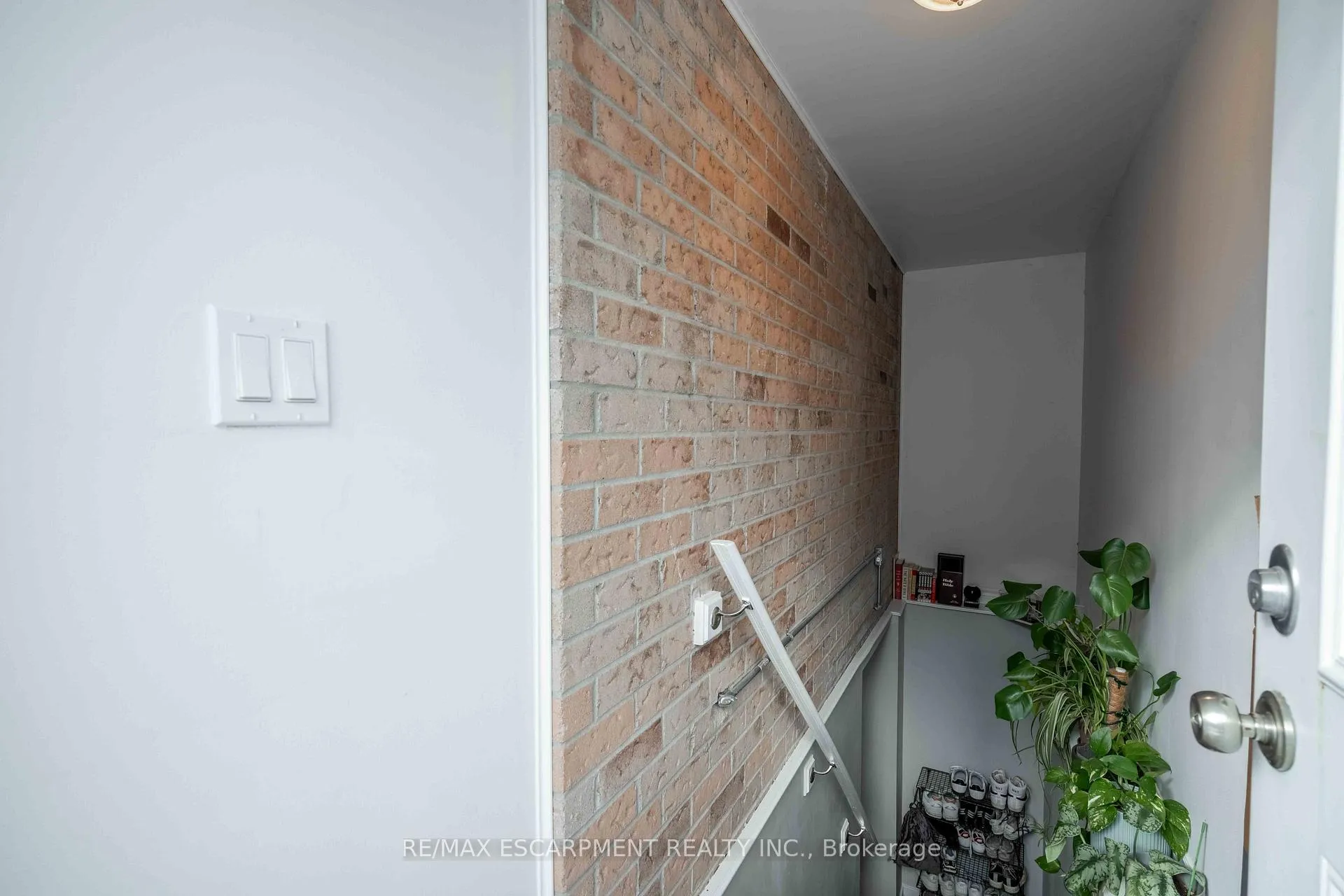Photo 33 of 74 Huckleberry Place, Hamilton, Riverdale — HOMEH