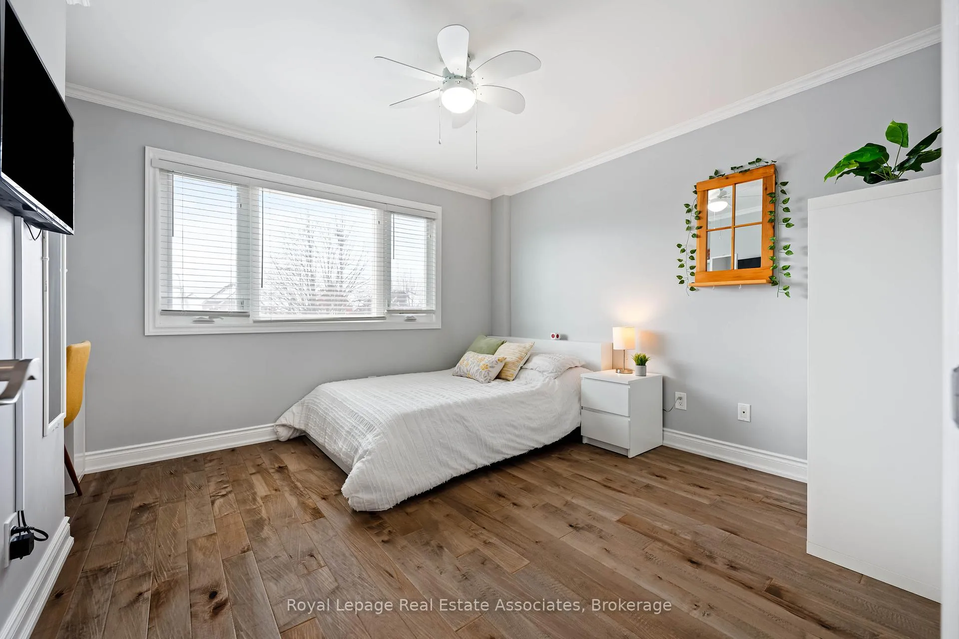 Photo 16 of 51 Curry Crescent, Halton Hills, Georgetown — HOMEH