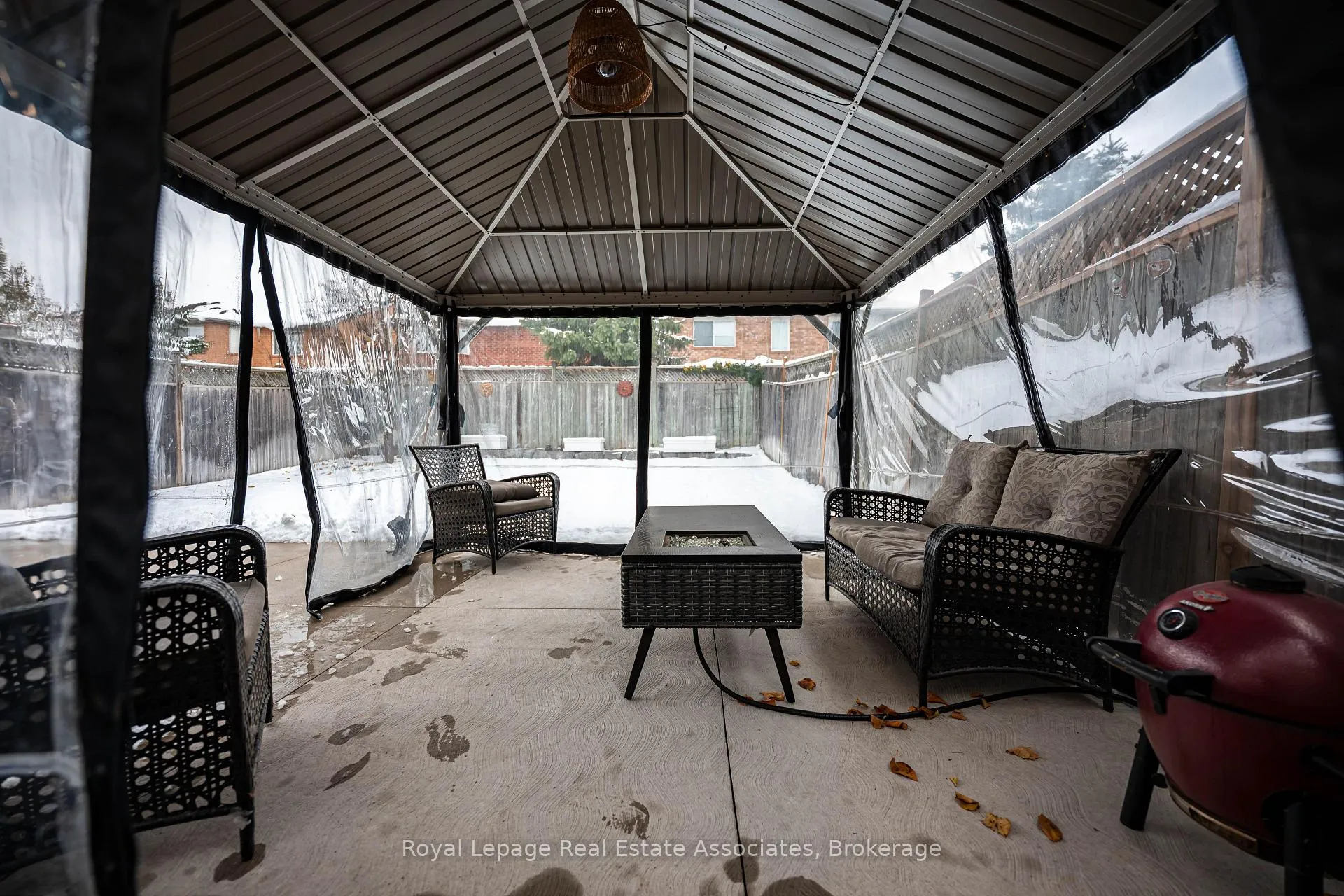 Photo 41 of 51 Curry Crescent, Halton Hills, Georgetown — HOMEH