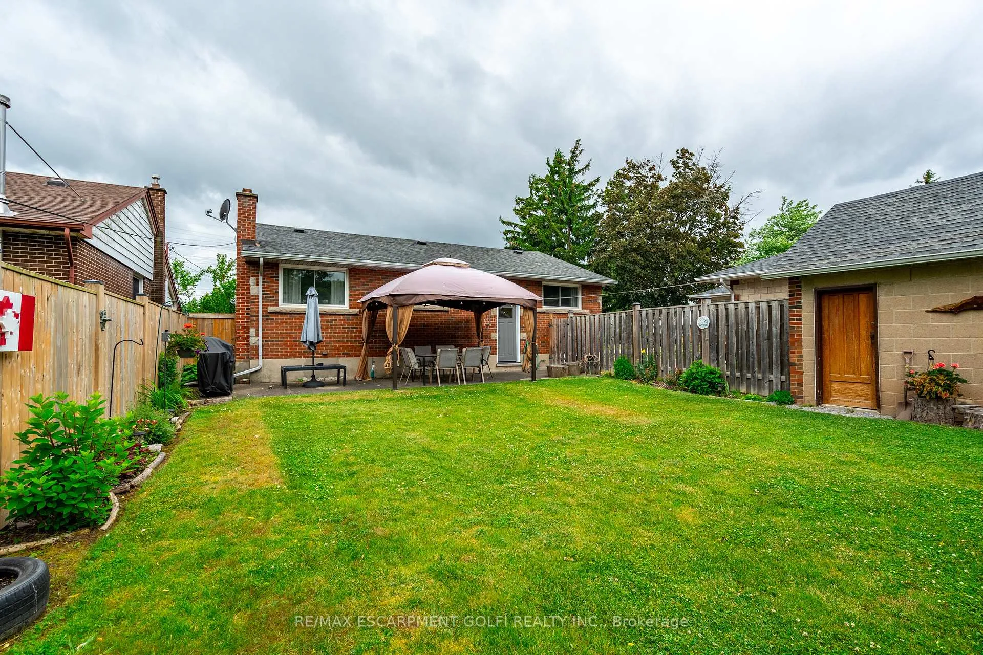 Photo 33 of 7126 Roger Crescent, Niagara Falls, Arad/Fallsview — HOMEH