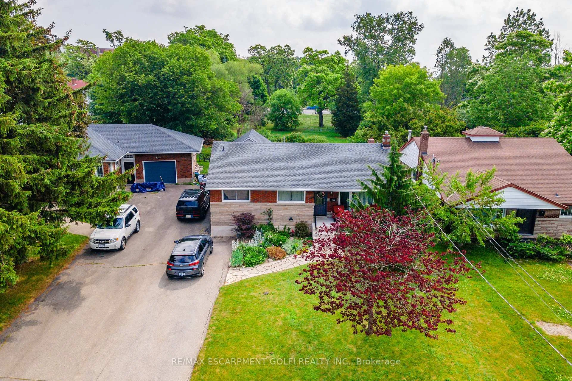 Photo 34 of 7126 Roger Crescent, Niagara Falls, Arad/Fallsview — HOMEH