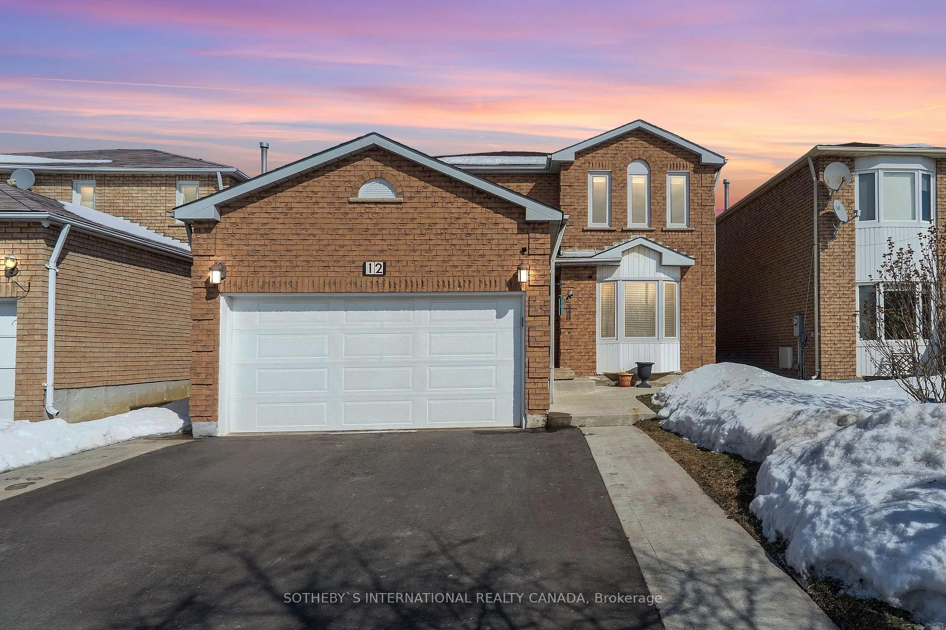 Photo 1 of 12 Duggan Drive, Brampton, Fletcher's West — HOMEH