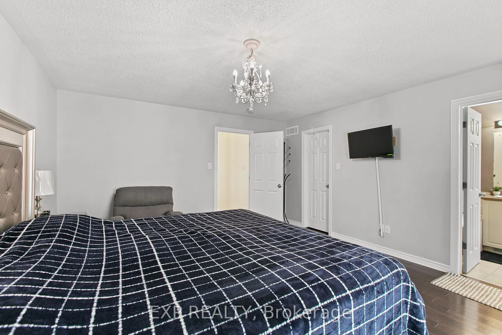 Photo 25 of 356 Gerry Lalonde Drive, Ottawa, Avalon West — HOMEH