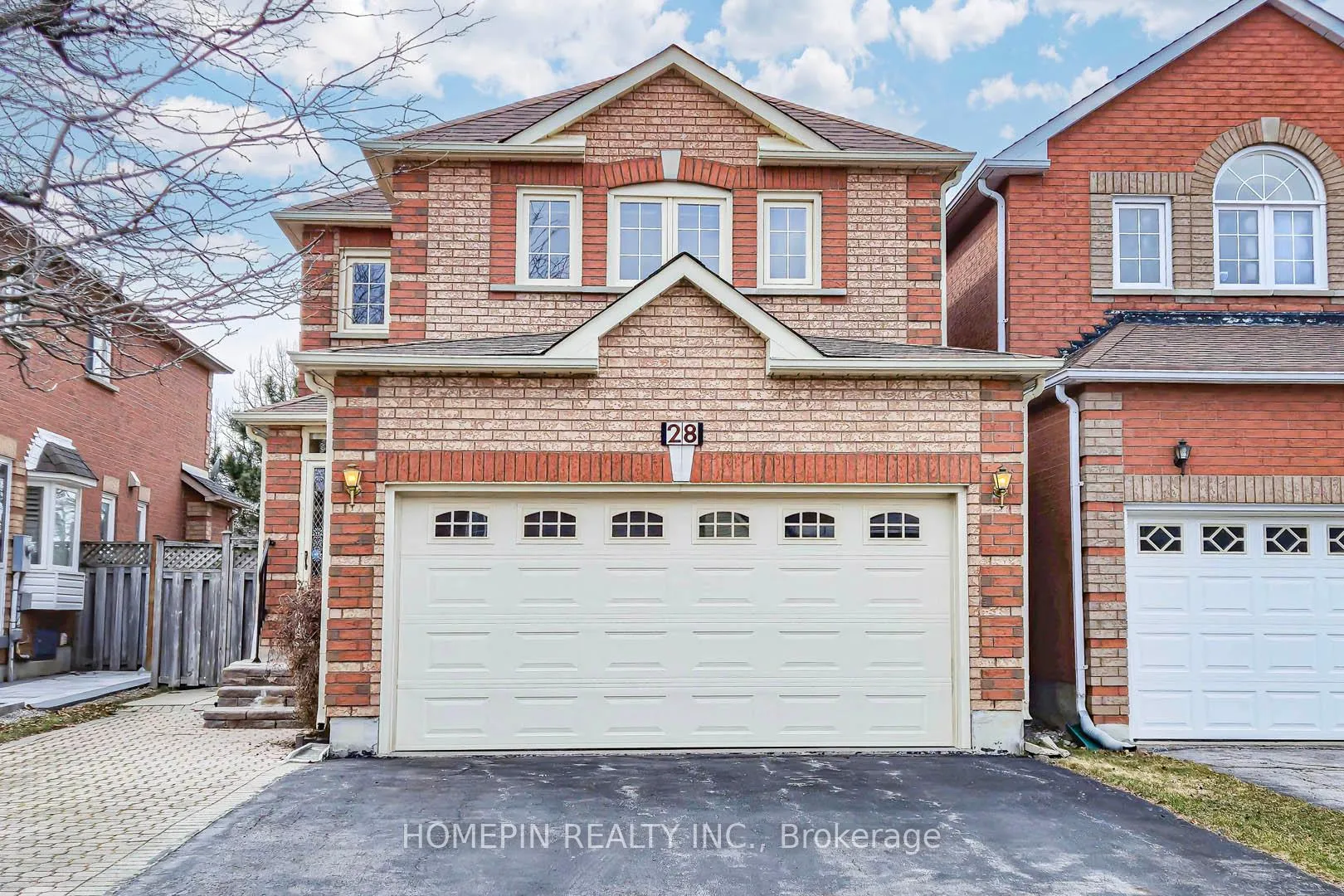 Photo 1 of 28 Marley Court, Markham, Middlefield — HOMEH