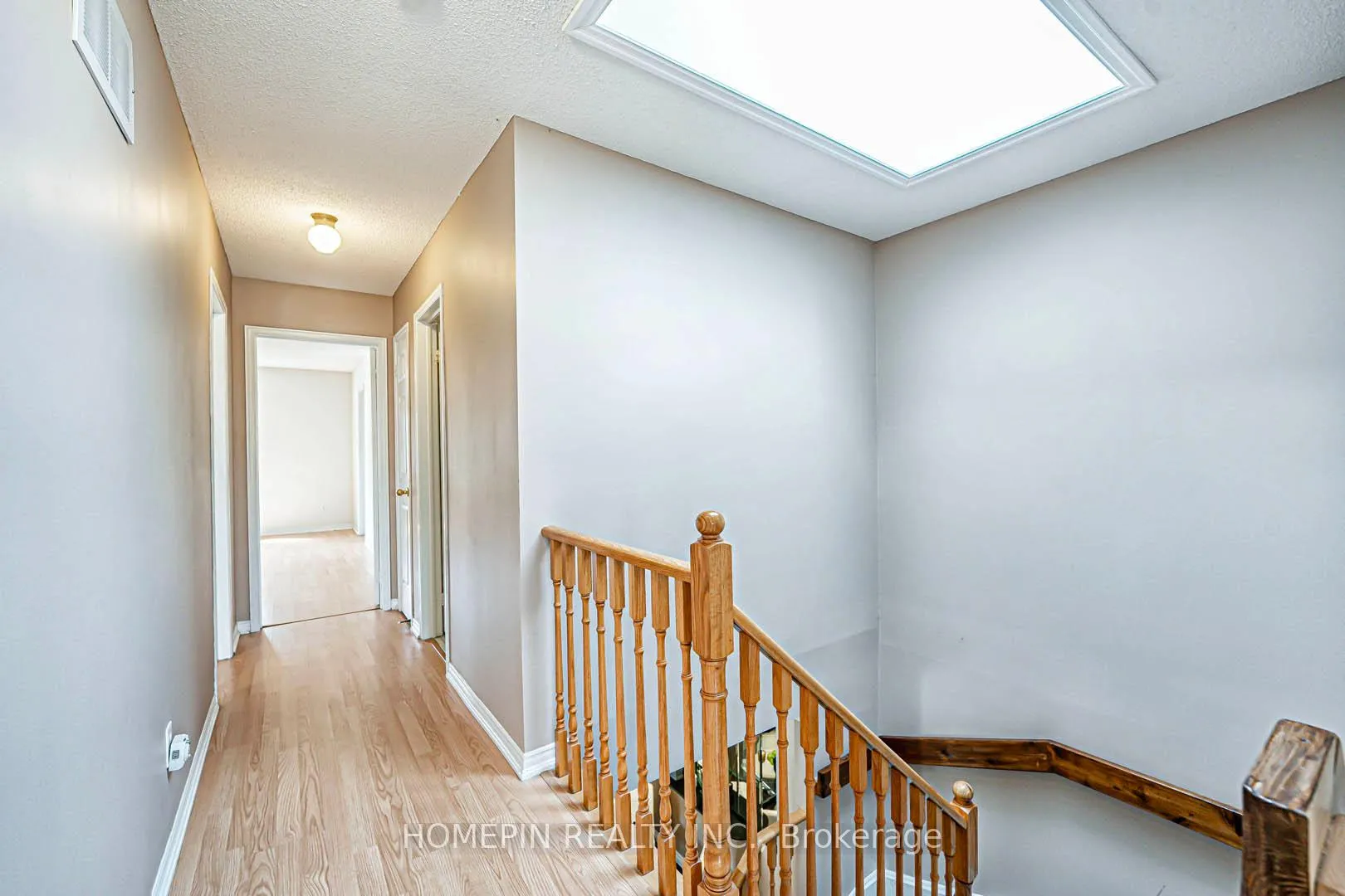 Photo 11 of 28 Marley Court, Markham, Middlefield — HOMEH