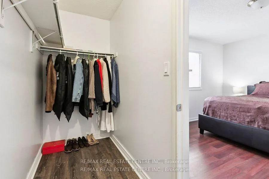 Photo 19 of 56 Mount Fuji Crescent, Brampton, Sandringham-Wellington North — HOMEH