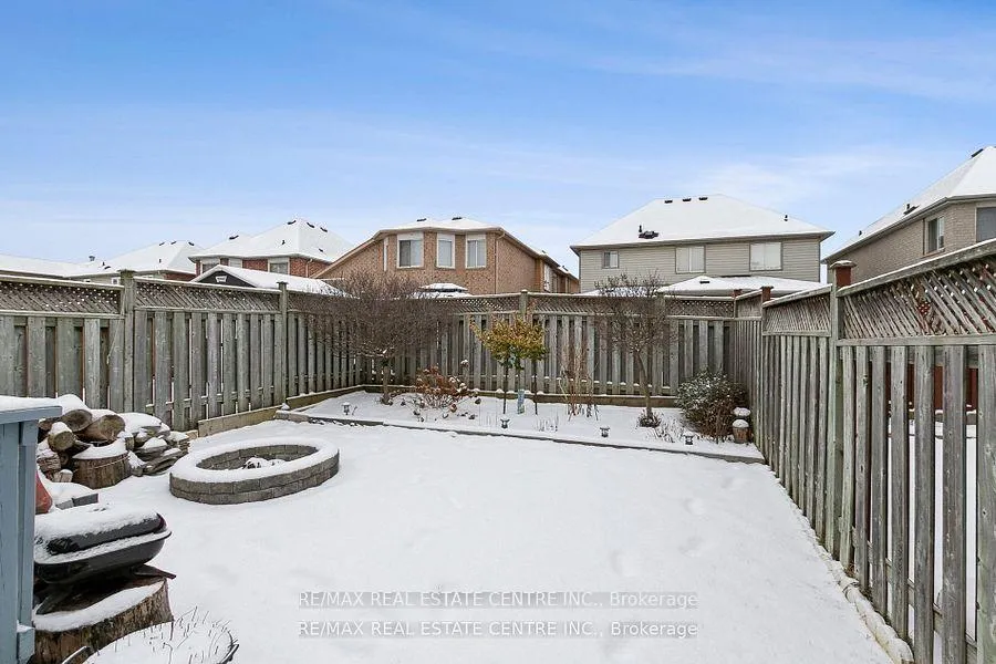 Photo 35 of 56 Mount Fuji Crescent, Brampton, Sandringham-Wellington North — HOMEH