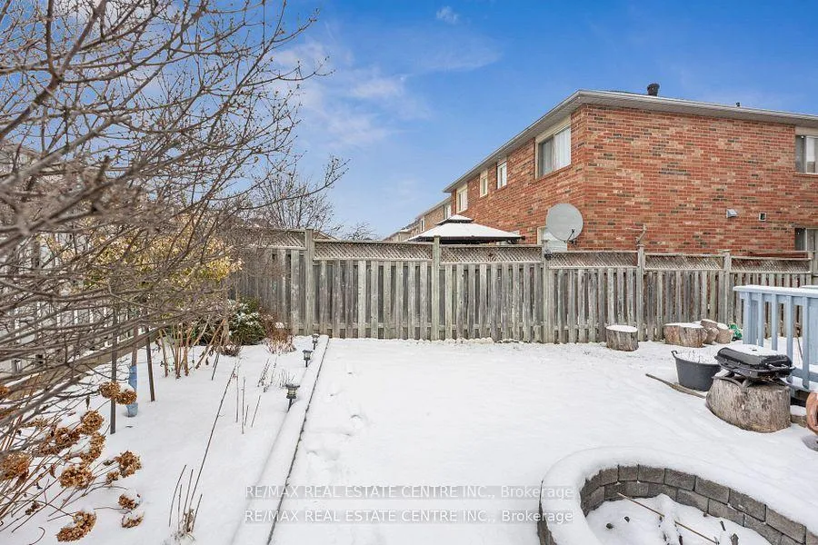 Photo 39 of 56 Mount Fuji Crescent, Brampton, Sandringham-Wellington North — HOMEH
