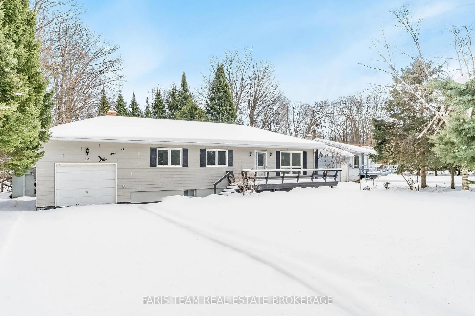 Photo 1 of 19 Wakunda Crescent, Tiny, Rural Tiny — HOMEH