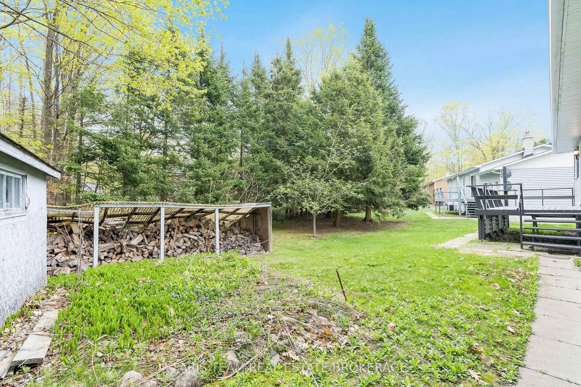 Photo 24 of 19 Wakunda Crescent, Tiny, Rural Tiny — HOMEH