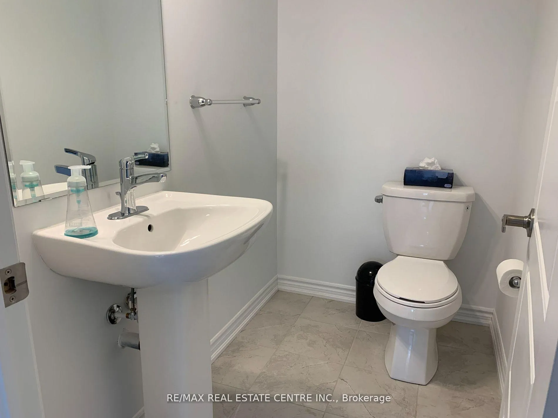 Photo 13 of 1260 Hop Place, Milton, Cobban — HOMEH