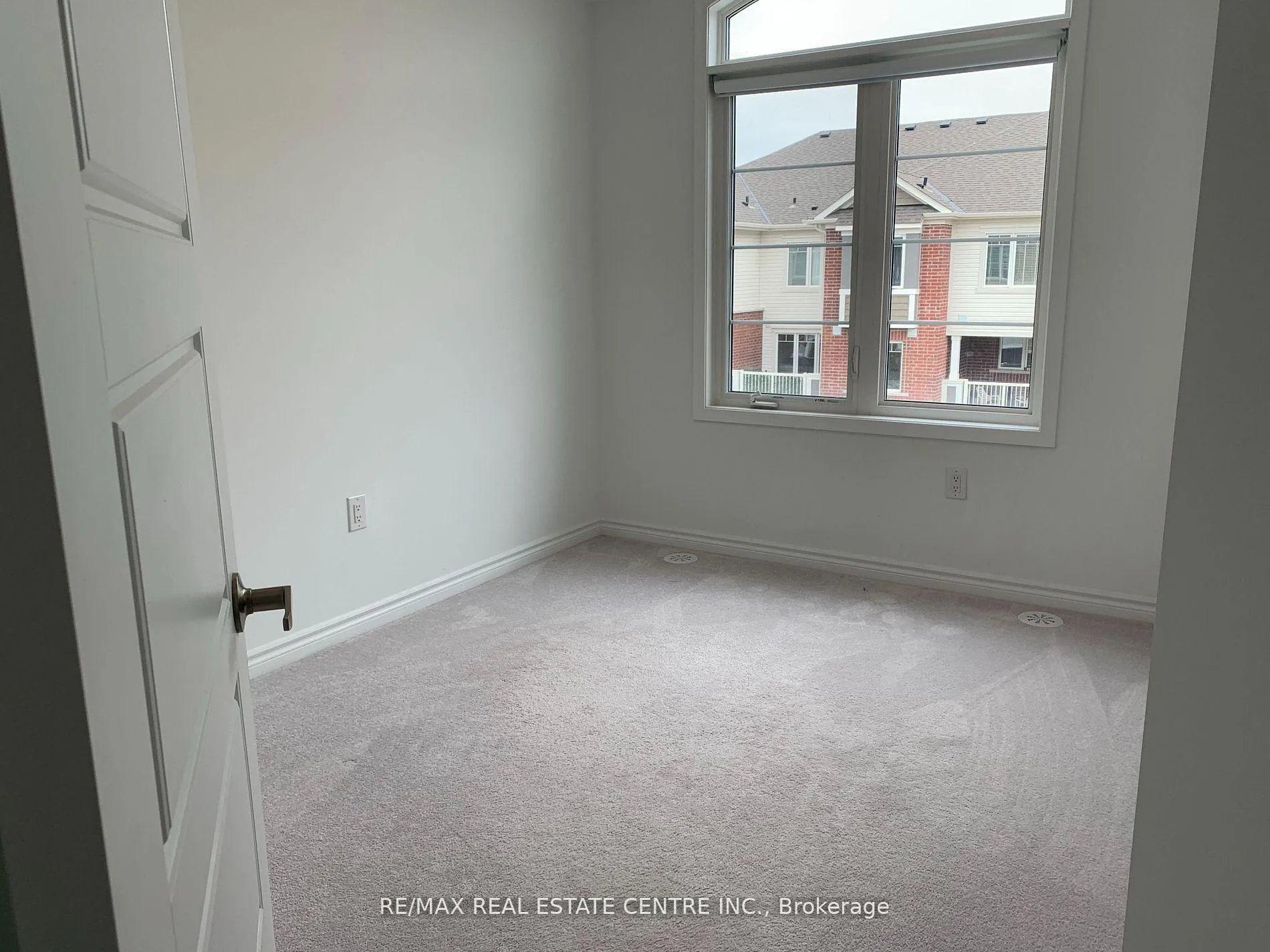 Photo 18 of 1260 Hop Place, Milton, Cobban — HOMEH