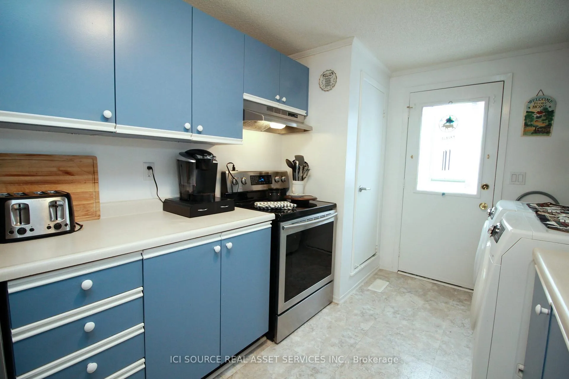 Photo 10 of 231 Wilmot Trail, Clarington, Bowmanville — HOMEH